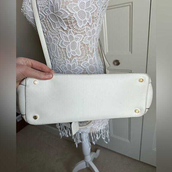 Tory Burch Robinson Leather Large Bag - Picture 5 of 16